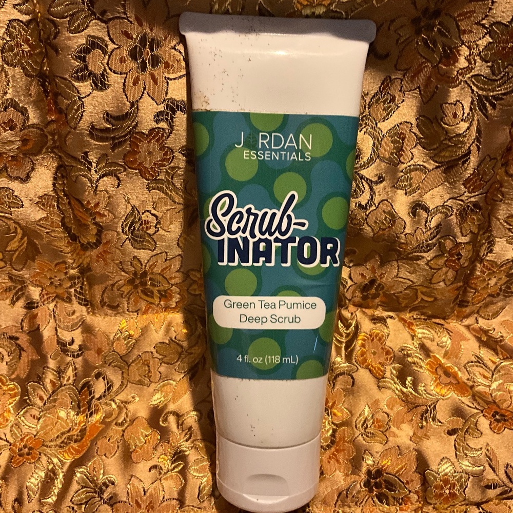 Scrubinator Green Tea Pumice Deep Scrub  - Jordan Essentials